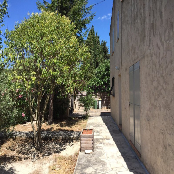 Offres de location Maison Saint-Cannat 13760
